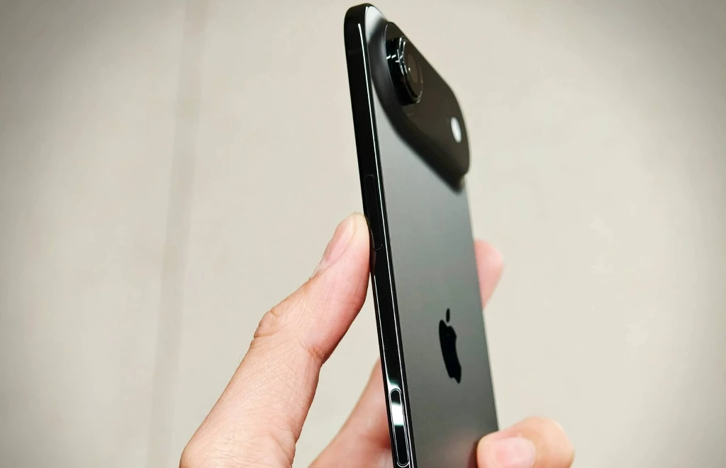 iPhone Air 2 отримає дві 48-Мп камери та флагманський чип A20 Pro: з'явилися нові подробиці